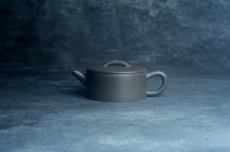 紫砂壶图片：美壶特惠 特好老青灰泥汉瓦 大口实用 茶人醉爱 - 紫砂壶之家