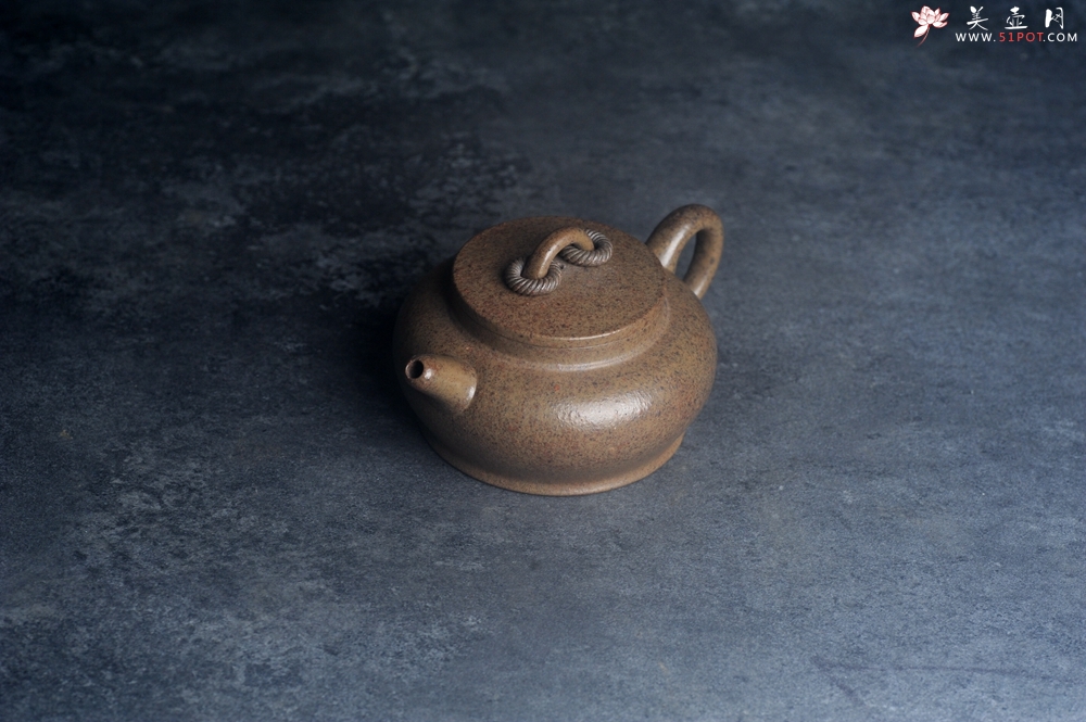 紫砂壶图片：美壶特惠 优质柴烧双圈壶 茶人醉爱 - 紫砂壶之家紫砂壶网