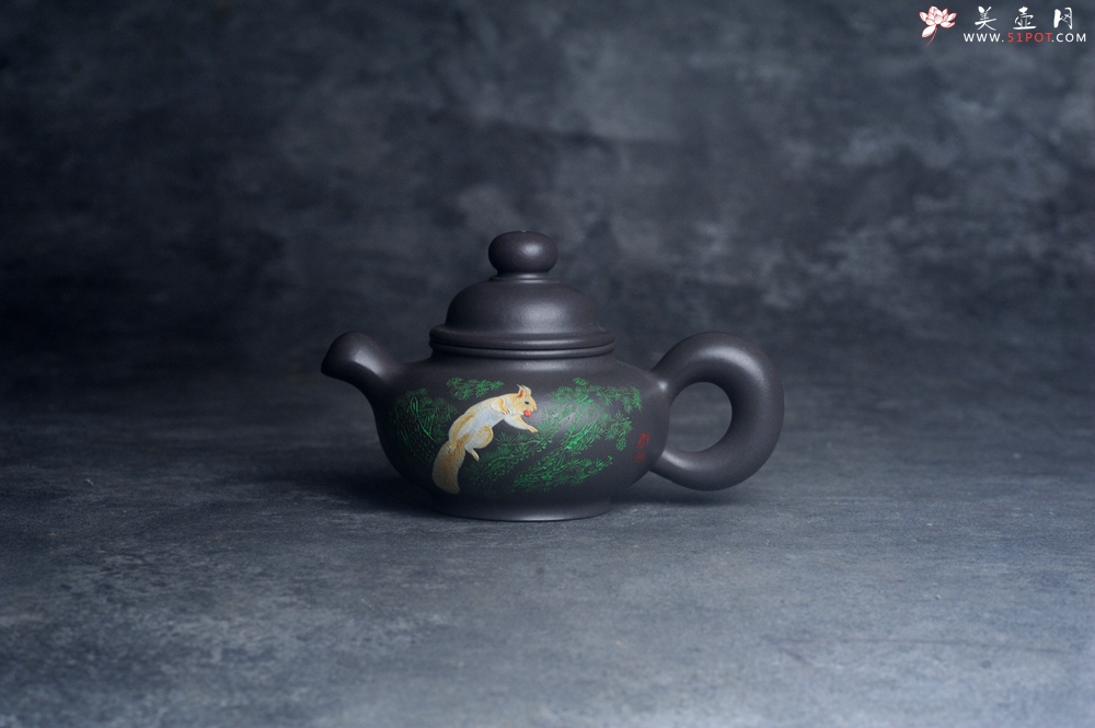 紫砂壶图片：美壶特惠 手工手制紫砂壶特好青灰泥松鼠壶 茶壶 茶具 单壶 - 紫砂壶之家紫砂壶网