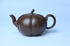 紫砂壶图片:美壶特惠 特好老紫泥南瓜壶 肌理丰富生动 茶人醉爱 - 紫砂壶之家