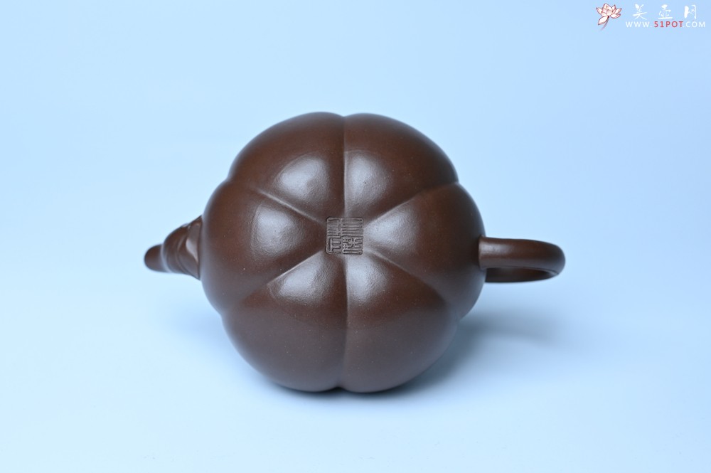 紫砂壶图片：美壶特惠 特好老紫泥南瓜壶 肌理丰富生动 茶人醉爱 - 紫砂壶之家紫砂壶网