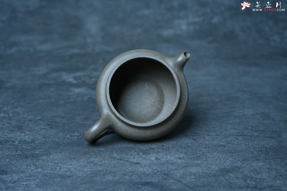 紫砂壶图片：美壶特惠 特好芝麻绿泥云帆紫砂壶 茶人醉爱 - 紫砂壶之家紫砂壶网