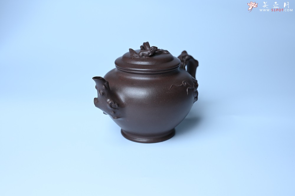 紫砂壶图片：潜力股赵老师 老紫泥全手工松鼠葡萄壶 茶人醉爱 - 紫砂壶之家紫砂壶网