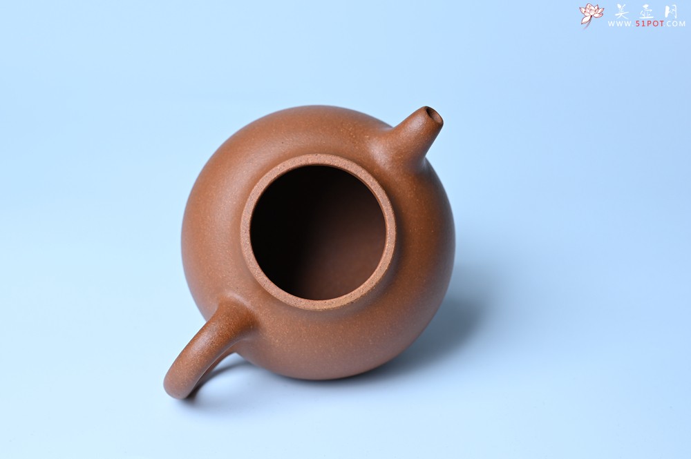 紫砂壶图片：美壶特惠 优质红降坡泥乳鼎壶 茶人醉爱 - 紫砂壶之家紫砂壶网
