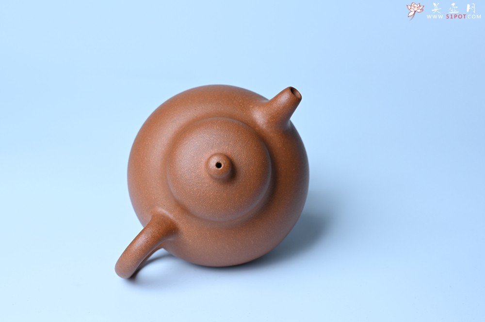 紫砂壶图片：美壶特惠 优质红降坡泥乳鼎壶 茶人醉爱 - 紫砂壶之家紫砂壶网