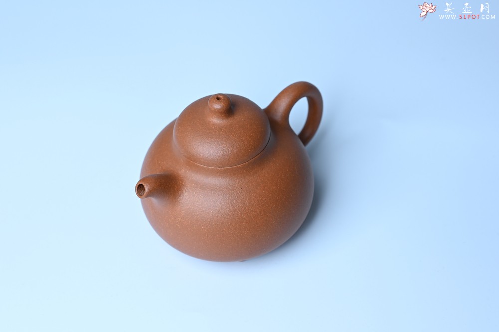 紫砂壶图片：美壶特惠 优质红降坡泥乳鼎壶 茶人醉爱 - 紫砂壶之家紫砂壶网
