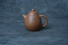 紫砂壶图片:美壶特惠 特好桃花段泥龙蛋紫砂壶 茶人醉爱 - 紫砂壶之家