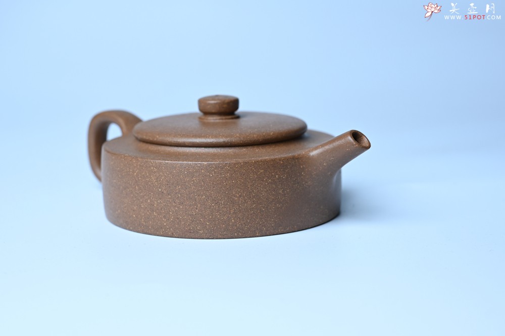 紫砂壶图片：美壶特惠  精工老段周盘壶 小壶难做 易泡养 杀茶利器 - 紫砂壶之家紫砂壶网