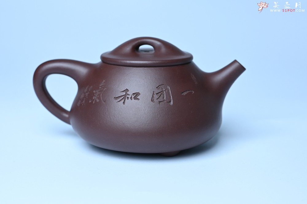紫砂壶图片：油润底曹青 全手工景舟小石瓢 装饰人物 特文气 - 紫砂壶之家紫砂壶网
