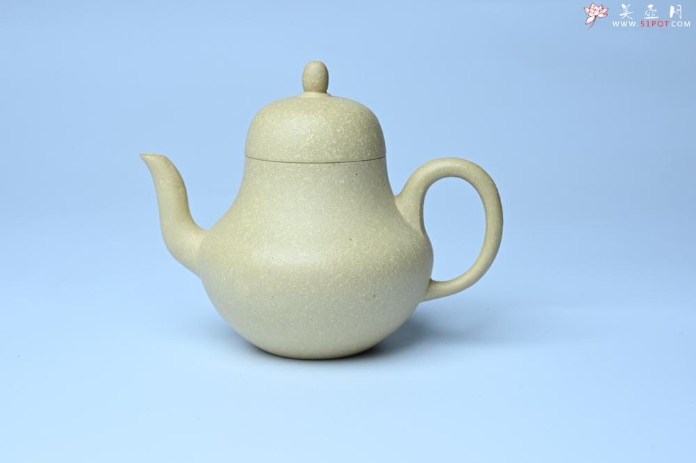 紫砂壶图片：美壶特惠 纯净本绿梨形壶 茶人醉爱 - 紫砂壶之家紫砂壶网