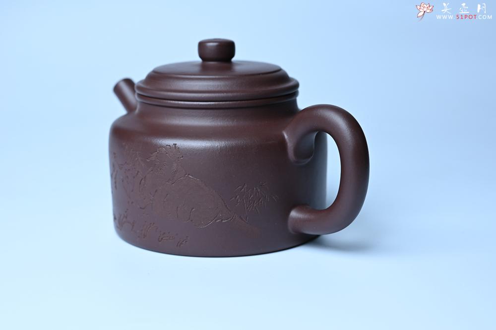紫砂壶图片：油润底曹青 全手工德中茶壶 装饰人物特文气 - 紫砂壶之家紫砂壶网