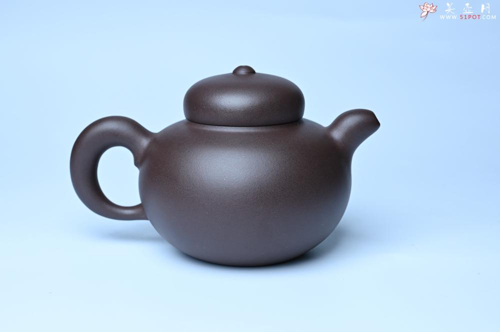紫砂壶图片：美壶特惠 精致优质黑星土道洪风格德福壶 茶人醉爱 - 紫砂壶之家紫砂壶网