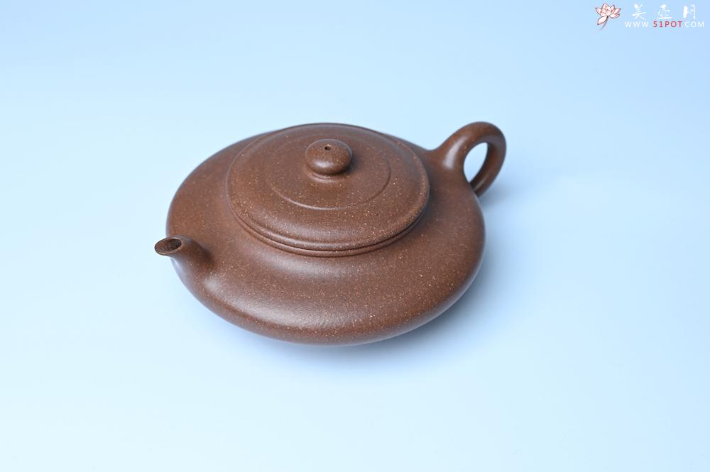紫砂壶图片：潜力股周小培 特好文革老紫泥 全手工虚扁壶 难度大 好壶期待与您结缘 - 紫砂壶之家紫砂壶网
