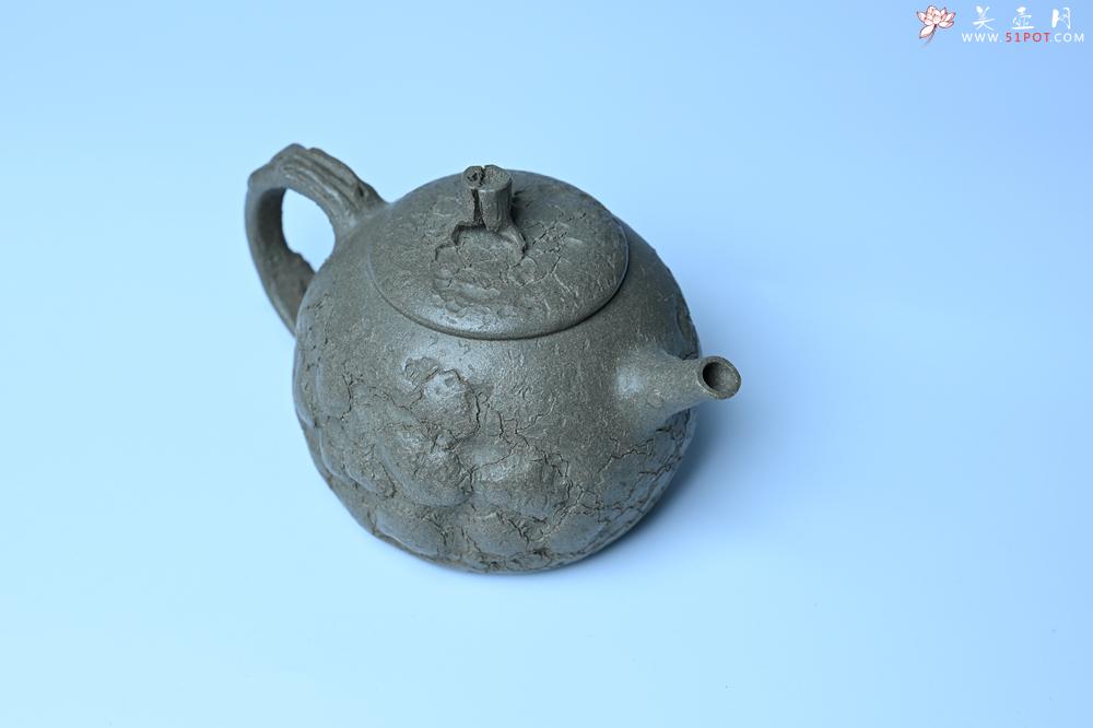紫砂壶图片：美壶特惠 特好老青段泥云松供春壶 茶人醉爱 - 紫砂壶之家紫砂壶网