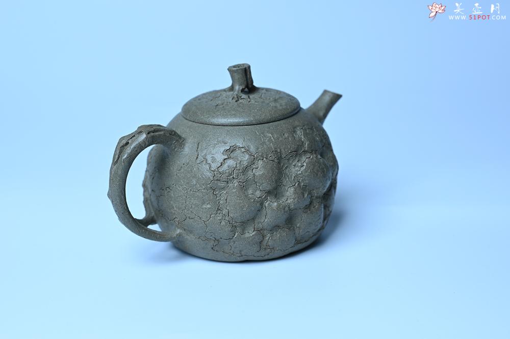 紫砂壶图片：美壶特惠 特好老青段泥云松供春壶 茶人醉爱 - 紫砂壶之家紫砂壶网
