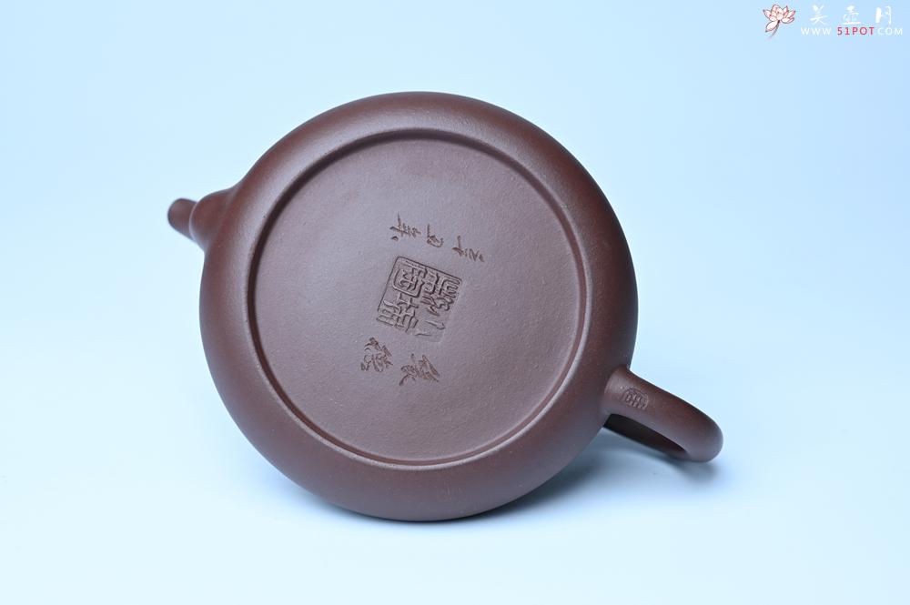 紫砂壶图片：潜力股周小培老师 全手工底槽青缘德壶 装饰通转梅花特文气 期待与您结缘 - 紫砂壶之家紫砂壶网