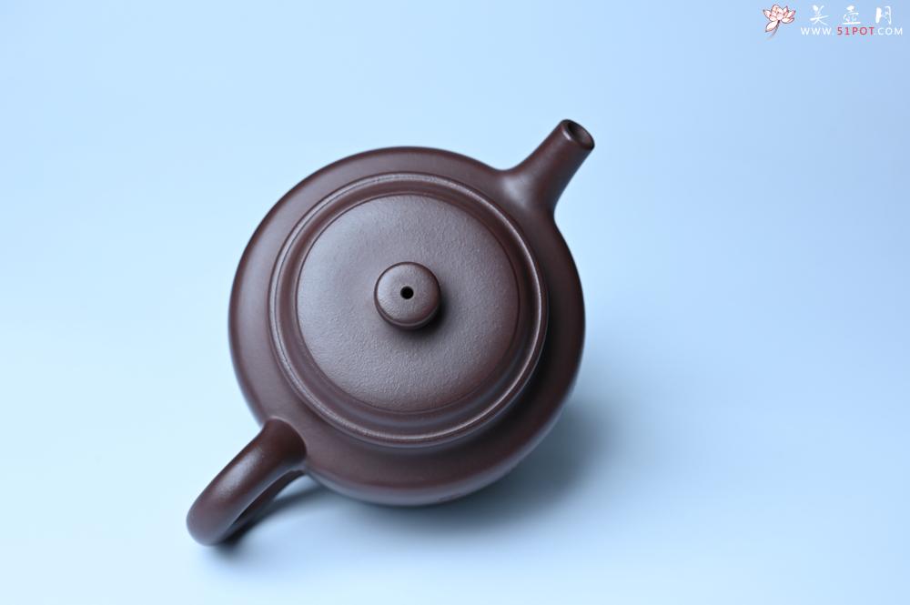 紫砂壶图片：油润底曹青 全手工德中茶壶 装饰人物特文气 - 紫砂壶之家紫砂壶网