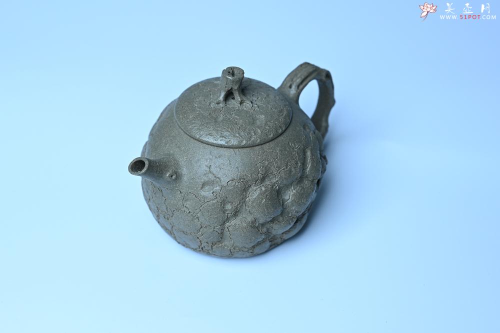 紫砂壶图片：美壶特惠 特好老青段泥云松供春壶 茶人醉爱 - 紫砂壶之家紫砂壶网