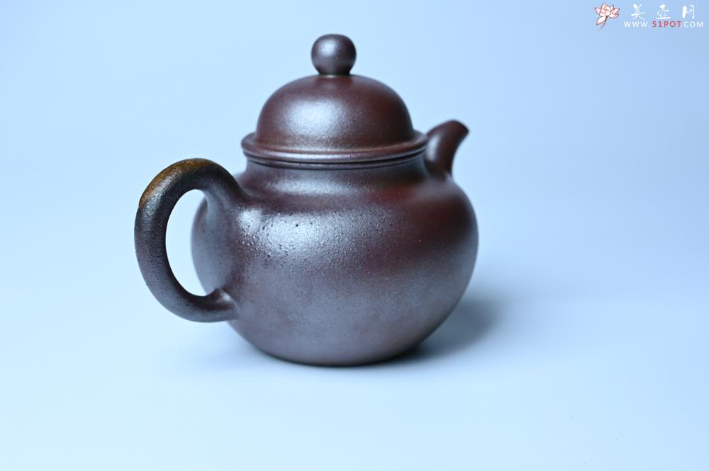 紫砂壶图片：美壶特惠 精致柴烧青灰泥掇球壶 茶人醉爱 - 紫砂壶之家紫砂壶网