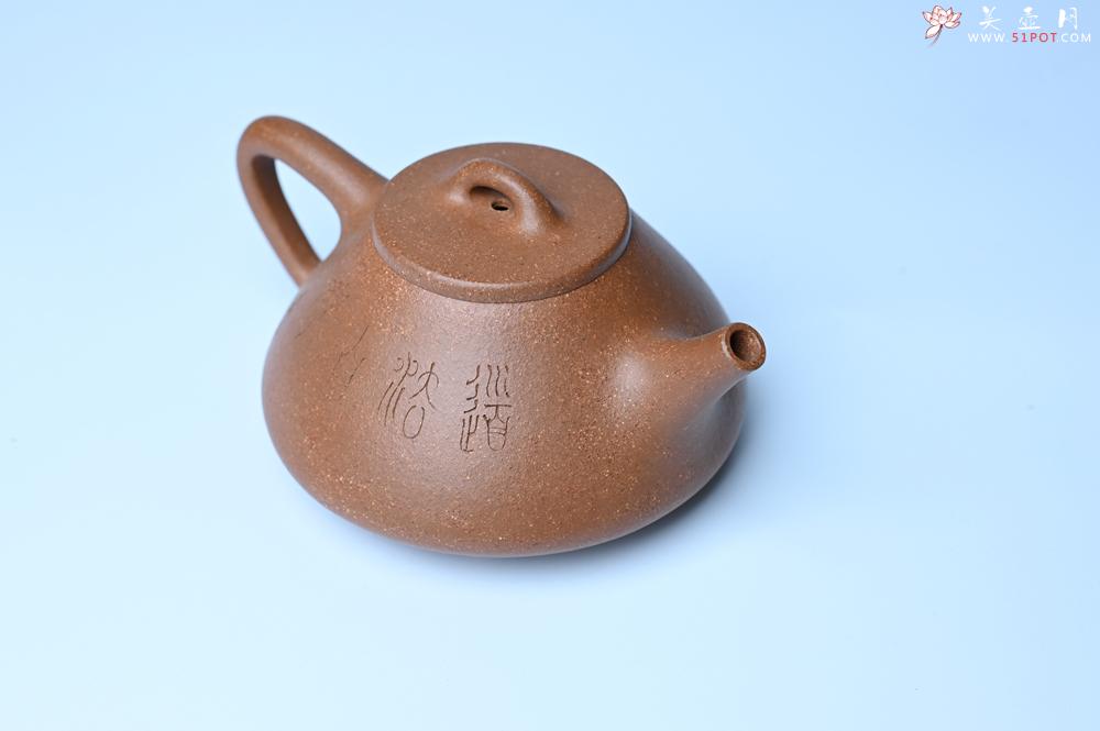 紫砂壶图片：油润五彩段泥 全手工薄胎子冶石瓢 难度大 骨肉匀挺 文气装饰罗汉图 - 紫砂壶之家紫砂壶网
